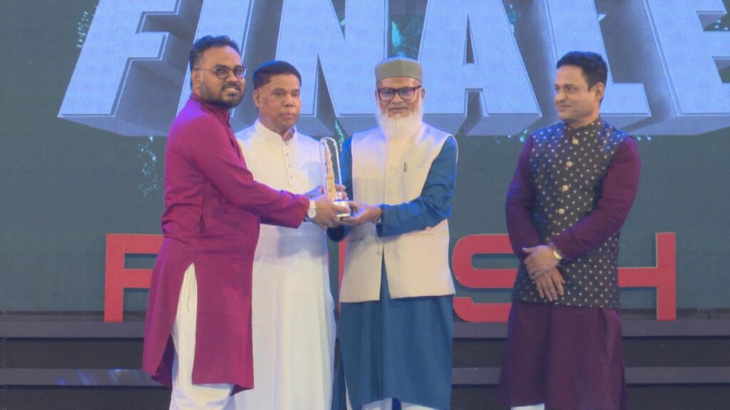 সেরা সংগঠকের সম্মাননা পেলেন সাংবাদিক আসাদুজ্জামান সুমন
