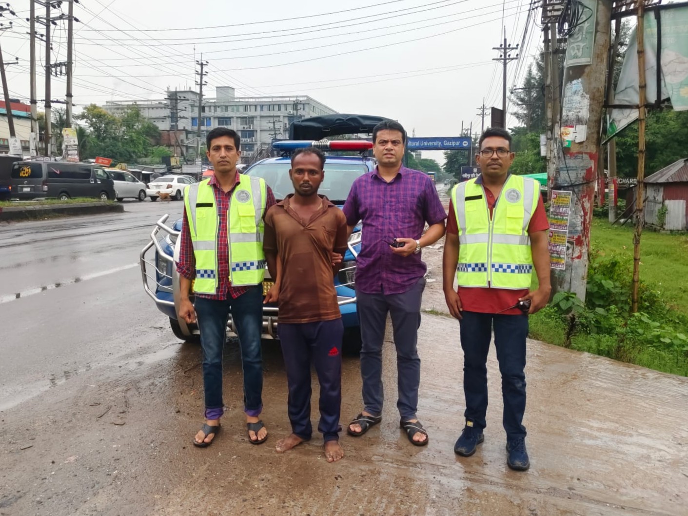 ভালুকার আলোচিত তিন খুন মামলার প্রধান আসামি নজরুল গ্রেফতার