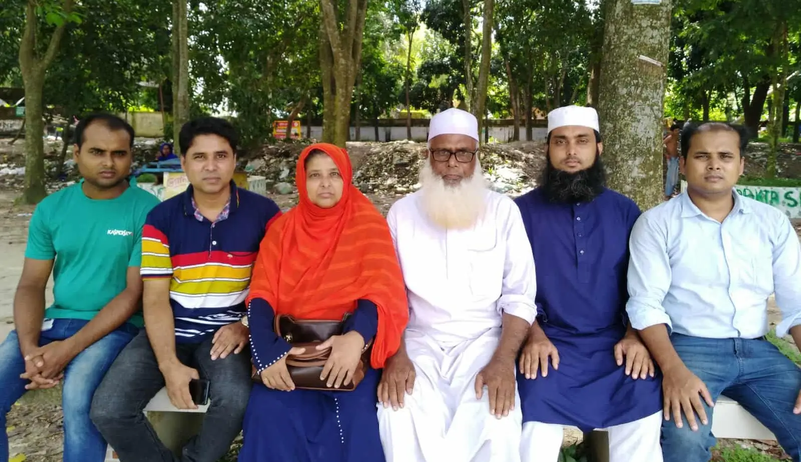 সামান্য আয়েও চার সন্তানের জীবন গড়লেন ময়মনসিংহের কনস্টেবল বাবা