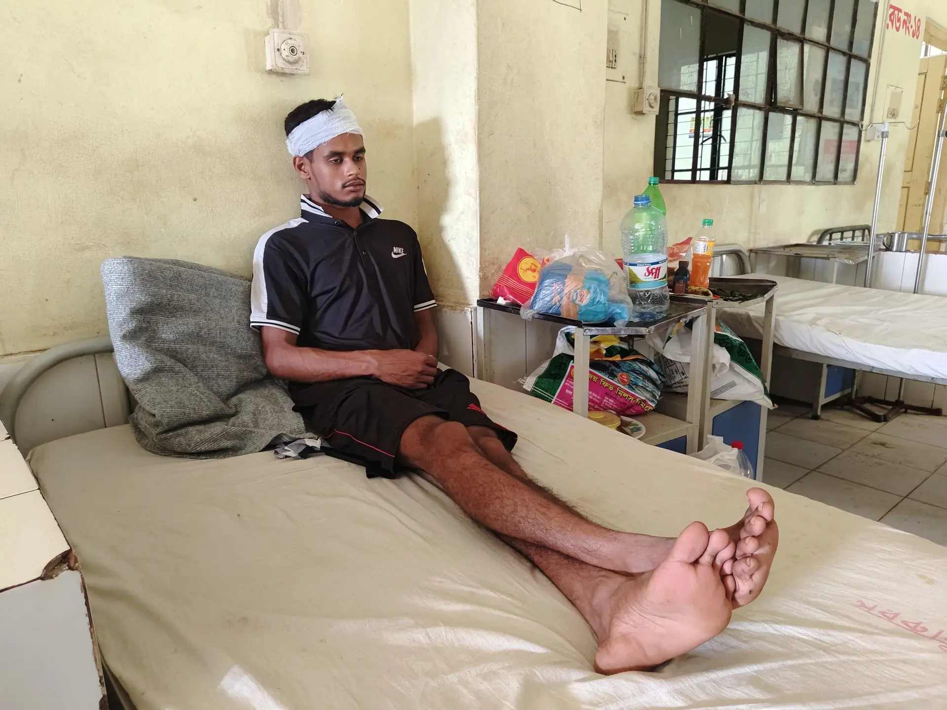 ভালুকায় জমি নিয়ে সংঘর্ষে দুই যুবক আহত, দুই লাখ টাকার বেশি লুটপাটের অভিযোগ
